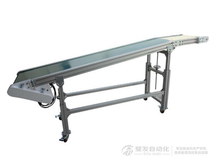 機(jī)械手配套帶平臺(tái)斜坡輸送線 機(jī)械手配套帶平臺(tái)斜坡輸送線