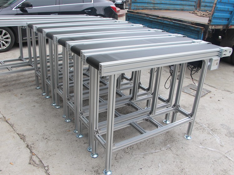 標(biāo)準(zhǔn)小型皮帶輸送機(jī) 標(biāo)準(zhǔn)小型皮帶輸送機(jī)