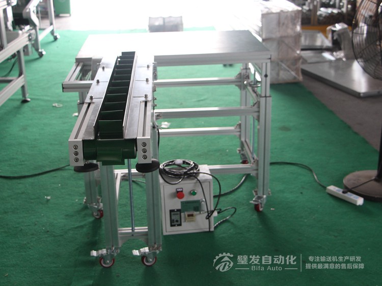 小型非標皮帶輸送機 銜接工作桌