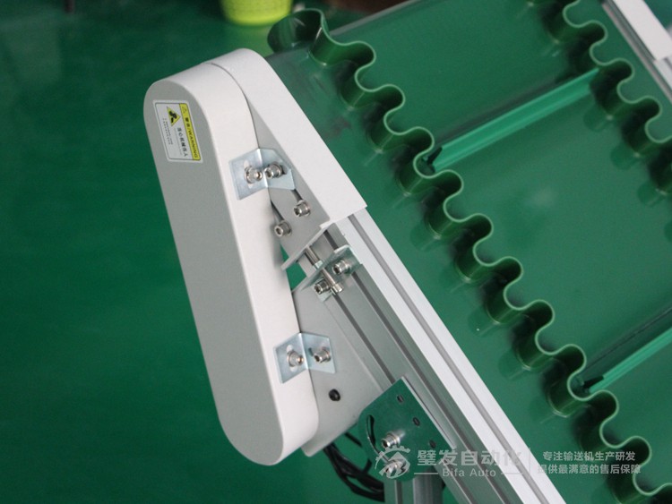 低端帶平臺(tái)裙邊擋板小型爬坡線 低端帶平臺(tái)裙邊擋板小型爬坡線