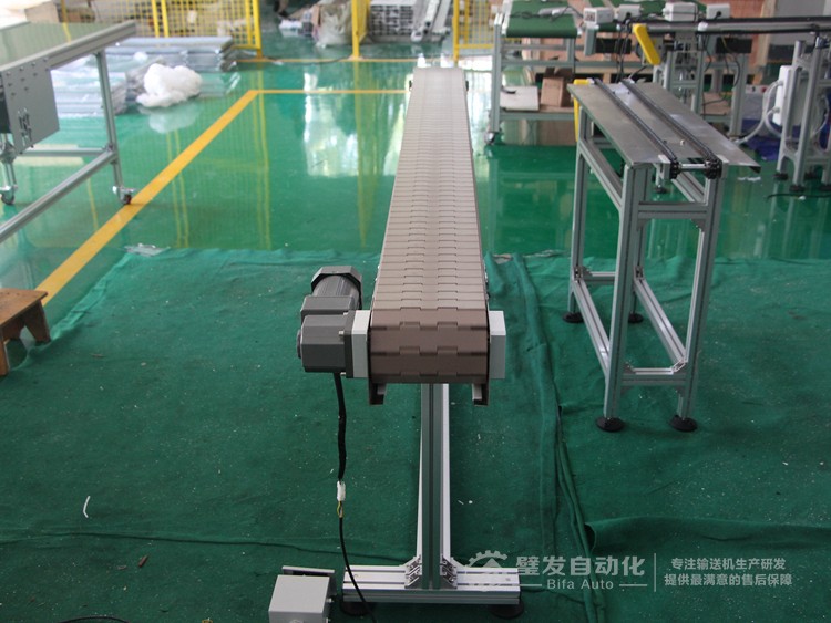 直角電機不銹鋼側(cè)板型材支架塑料鏈板線 直角電機不銹鋼側(cè)板型材支架塑料鏈板線