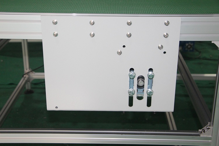 1400寬防滑草紋皮帶中置電機(jī)大線(xiàn)結(jié)構(gòu)輸送線(xiàn)